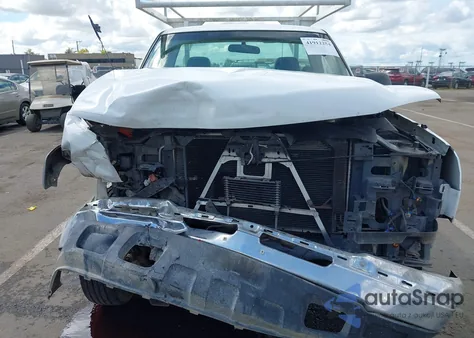 2003 Chevrolet Silverado C2500 Heavy Duty из США, поврежденный, VIN 1GBHC24U13E109128